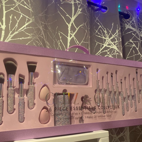 glitz and glam Makeup New Glitz And Glam 26 Piece Makeup Brush Gift
